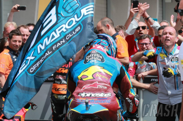 MotoGP 2019 Marc Marquez keu goi ton trong no luc va thanh qua ma Alex Marquez dat duoc - 5