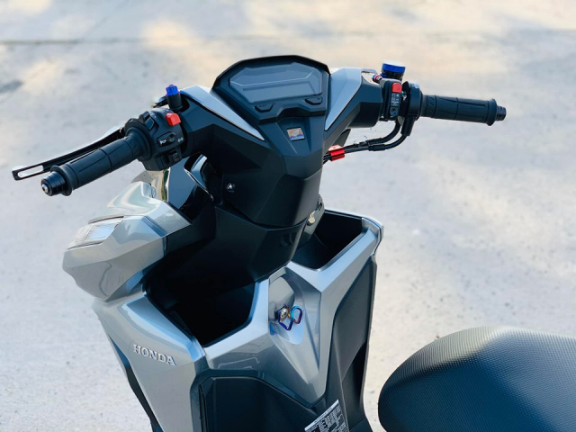 Vario 150 do ban nang cap gia tri lam me man nguoi xem - 5