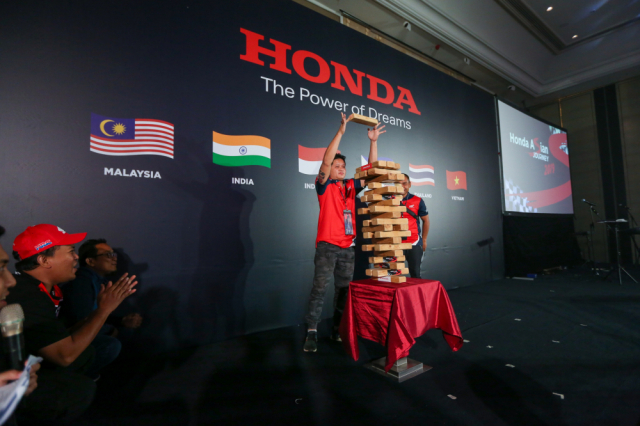 Xuyen suot hanh trinh chay xe mo to xem MotoGP tai Malaysia cung Honda Asian Journey 2019 - 8