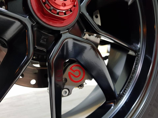 Ducati Hypermotard 939 do man moi voi dan Option cao cap - 13