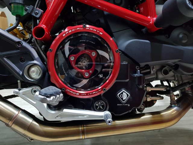 Ducati Hypermotard 939 do man moi voi dan Option cao cap - 16