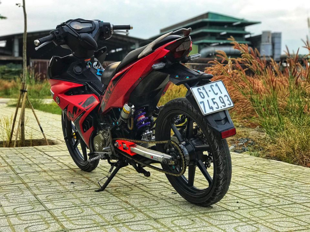 Exciter 150 do nhe nhang day cuon hut cua chang biker Binh Duong - 8