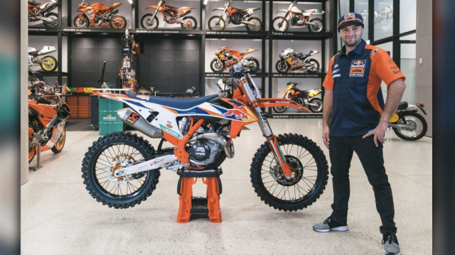 KTM ra mat Supercross 450 SXF Factory Edition