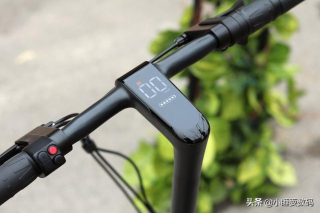 Xe dap dien tro luc Qicycle Electric Power vua duoc Xiaomi ra mat