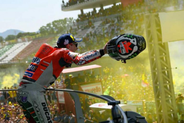MotoGP 2020 Lorenzo duoc de cu lam Huyen thoai MotoGP 2020