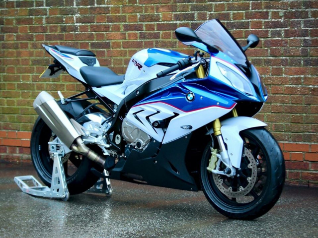 Can ban BMW S1000RR Sport 2015