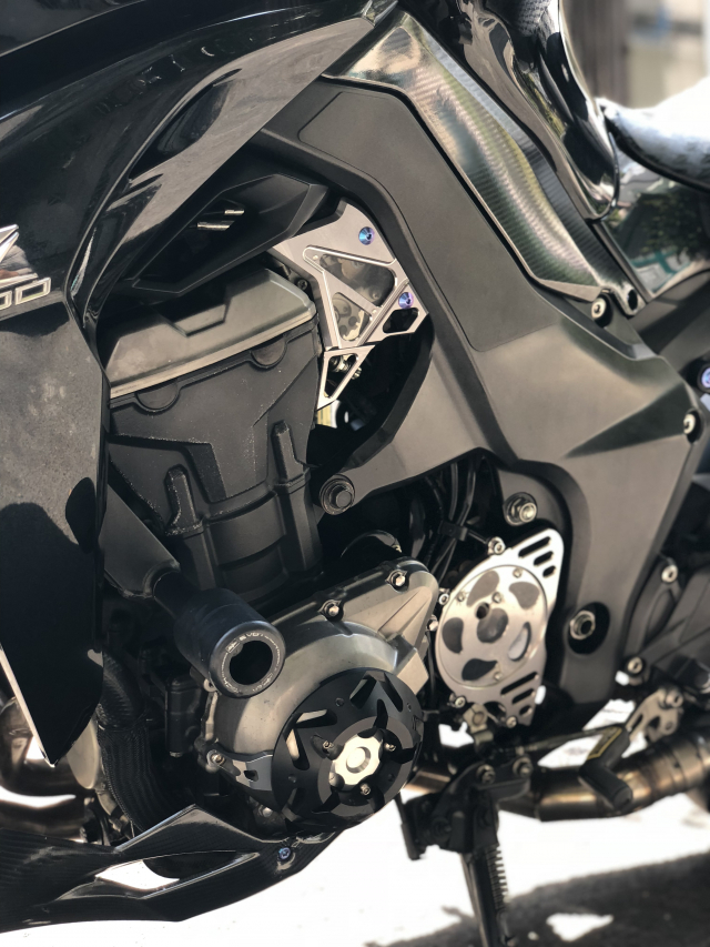 Can ban Kawasaki Z1000 ABS 2015 - 6