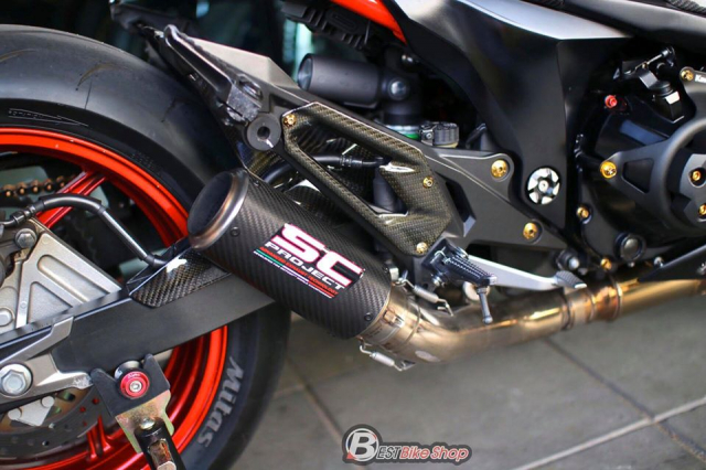 Kawasaki Z800 do loi cuon voi dien mao moi day chat choi - 10