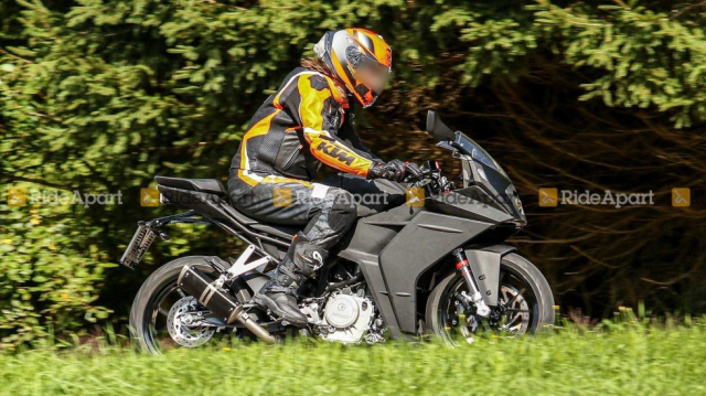 KTM RC390 2020 hoan toan moi chuan bi trinh lang - 5