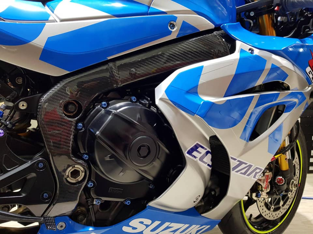Suzuki GSXR1000 do sieu an tuong chuan theo phong cach MotoGP - 14