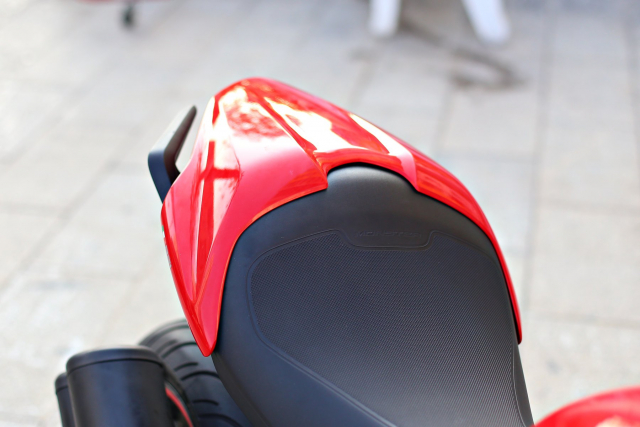 Ban be Ducati Monter 2015 long lanh BSTP - 3