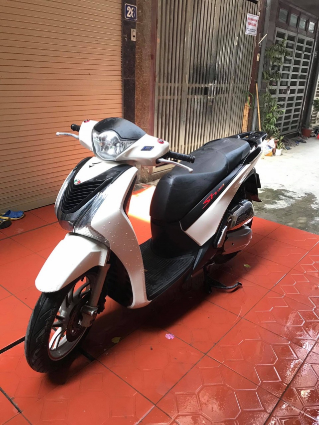 Ban SH 125 Trang xe di giu gin bao duong nhu moi - 3