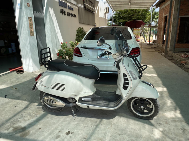 Ban xe vespa gts 300i gia tot - 3