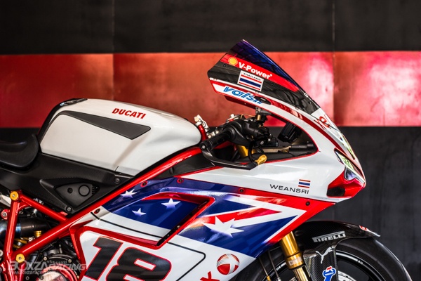 Ducati Superbike 848 EVO do theo phong cach Troy Bayliss Limited Edition - 5