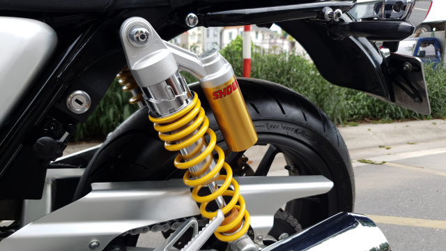 BAN HONDA CB1100RS 2017 - 3