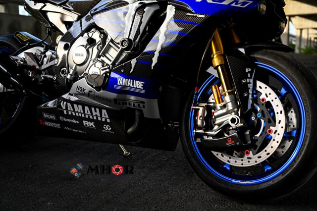 Yamaha R1M do tan bao voi chu de MotoGP - 3