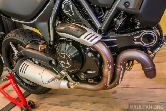 Can canh Ducati Scrambler Icon Dark 2020 co gia re bat ngo - 16