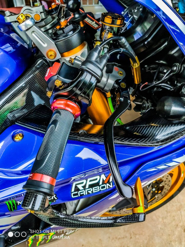 Yamaha R6 do an tuong voi phong cach Superbike R1M - 4