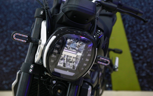 GPX MAD 300 ra mat tai Viet Nam voi gia cao hon R15 V3 chi 5 trieu - 4