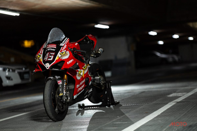 Chi tiet Ducati Panigale V4 R suc manh 240 hp cua tay dua Scott Redding - 4