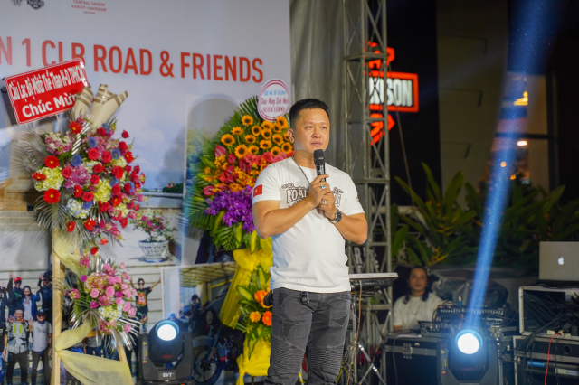 Soi dong cung buoi tiec sinh nhat lan 01 CLB Mo to Road Friends - 5
