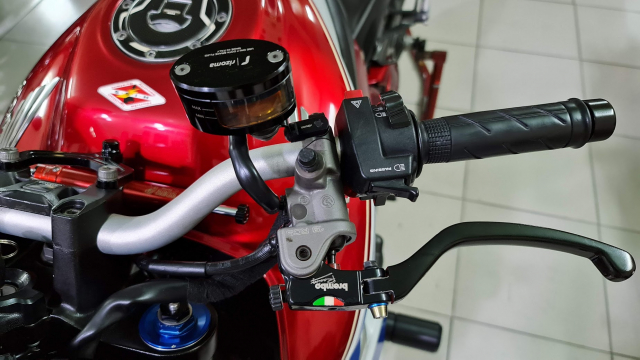Ban Honda CB1000RA HRC Tricolor 2015HQCNABSHISSHonda Y - 25