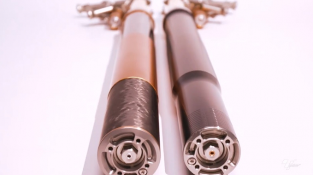 Vi sao vo phuoc truoc Carbon lai duoc ua chuong trong MotoGP - 5