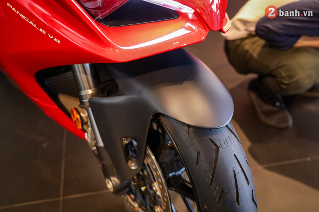 Can canh Ducati Panigale V2 2020 vua ra mat tai Viet Nam - 19