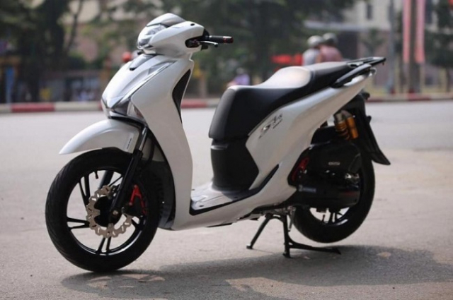 Ban xe SH 125i mau trang