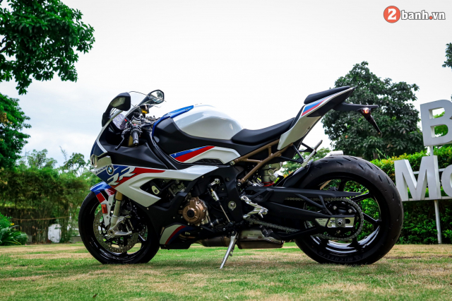 Can canh BMW S1000RR phien ban MPerformance voi gia hon 1 ty dong tai Viet Nam - 29