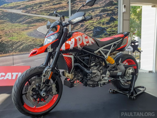 Ducati Hypermotard 950 RVE 2021 ra mat voi gia hon 450 trieu dong - 4