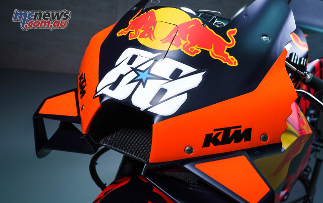 Doi dua Tech3 KTM Factory Racing ra mat va san sang chien dau MotoGP 2021 - 6