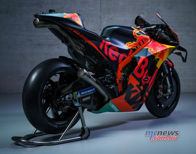 Doi dua Tech3 KTM Factory Racing ra mat va san sang chien dau MotoGP 2021 - 18