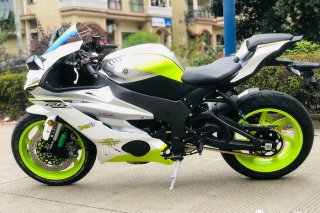 Yamaha R6 2021 phien ban gia re ra mat tu 94 trieu dong - 10