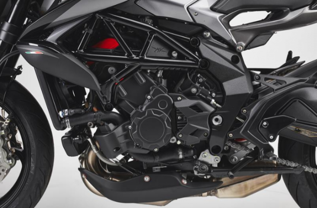 Ducati Monster 2021 va MV Agusta Brutale 800 RR 2021 tren ban can thong so - 4