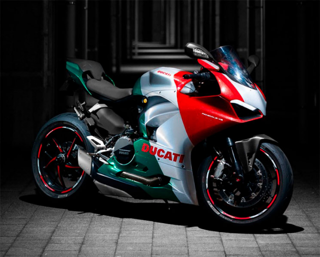 Ducati Panigale V2 R Final Edition do doc nhat vo nhi