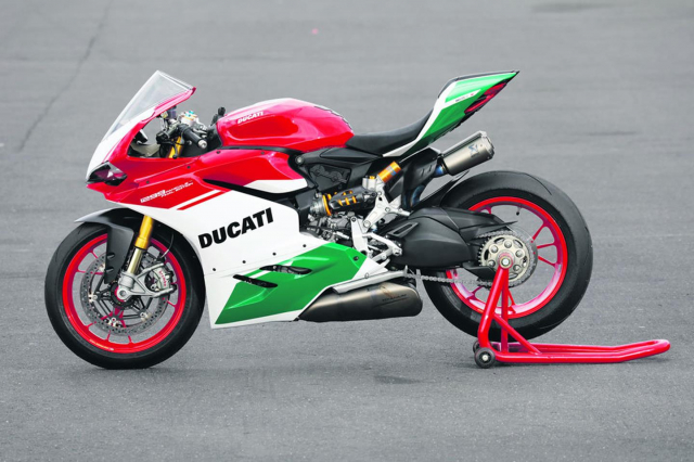 Ducati Panigale V2 R Final Edition do doc nhat vo nhi - 3