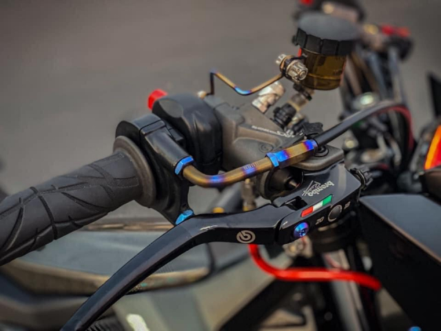 Satria 150 full den van noi bat voi do choi chuc trieu - 4