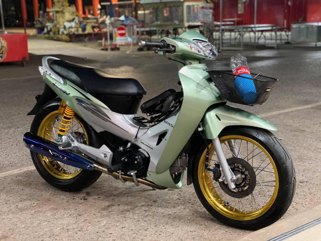 Wave 125 do banh beo lam nguoi xem hoang mang tot do - 11