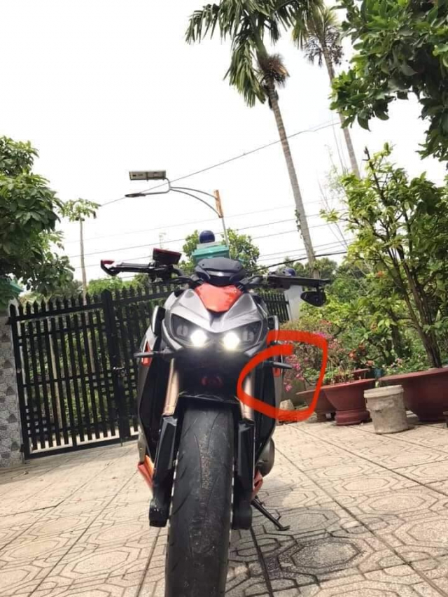 Cho chay thu Z1000 chu xe MAT TRANG vi cu BIP khong ai ngo - 5