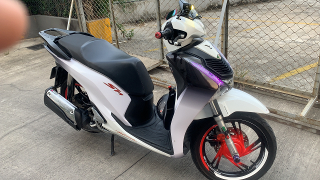 SH150i Trang ABS 2018 Khoa Smartkey Sieu luotBSTP - 2