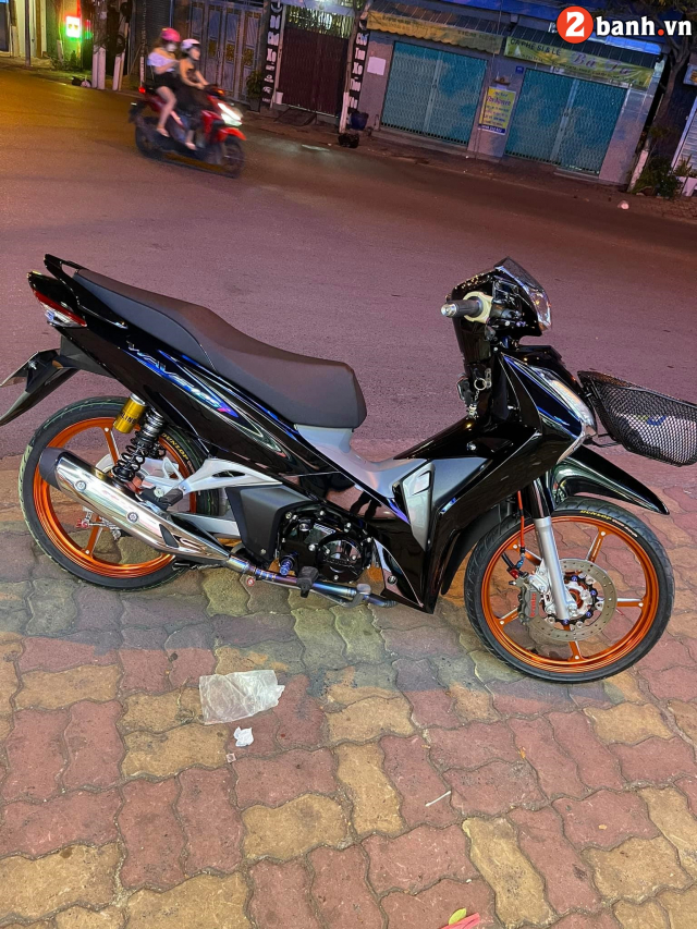 Wave 125 do dep xuat sac voi phong cach Hac Y Nhan - 13