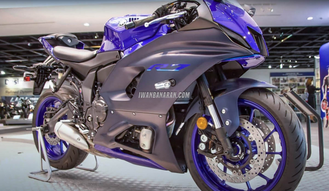 Bi an ve lo thong gio phia truoc cua Yamaha R7 da duoc he lo - 5