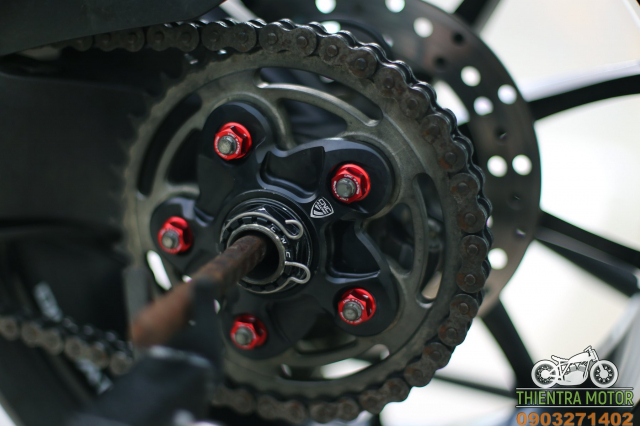 Ducati Hypermotard 2018 can tim chong - 19