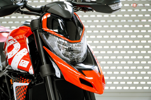 Ducati Hypermotard 950 RVE 2021 cap ben Viet Nam voi gia 474 trieu dong - 3