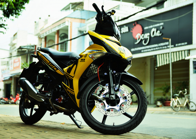 Ngam Exciter 150 do dan chan Brembo xin dung noc - 3