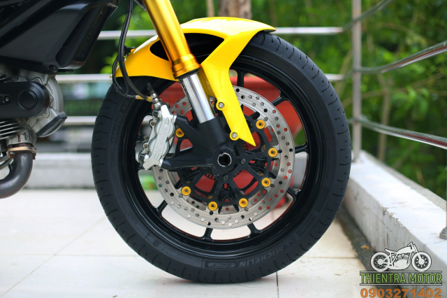 Can ban Ducati Monster 795 chi chit do choi - 19