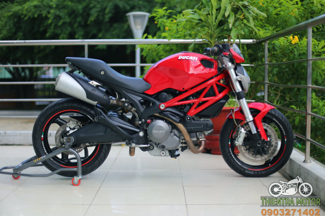 Ga chong be Ducati Monster 795 2012 dep xinh - 21