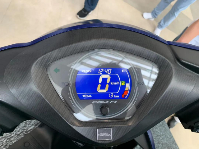 Honda NS110L co thiet ke cuc suc nhung trang bi xin so hon han Vision 2021