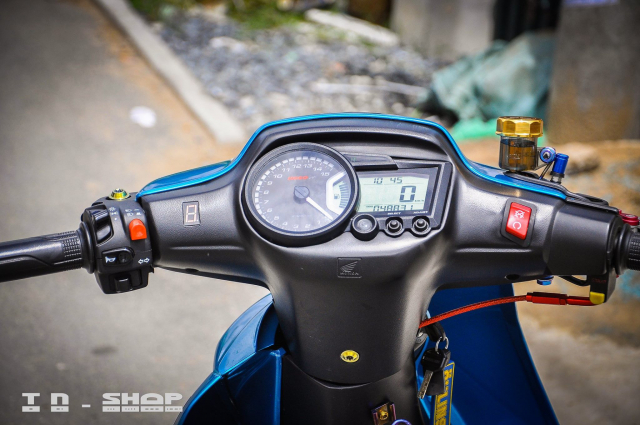 Honda Wave bat tu theo thoi gian voi dan chan KHUNG - 5